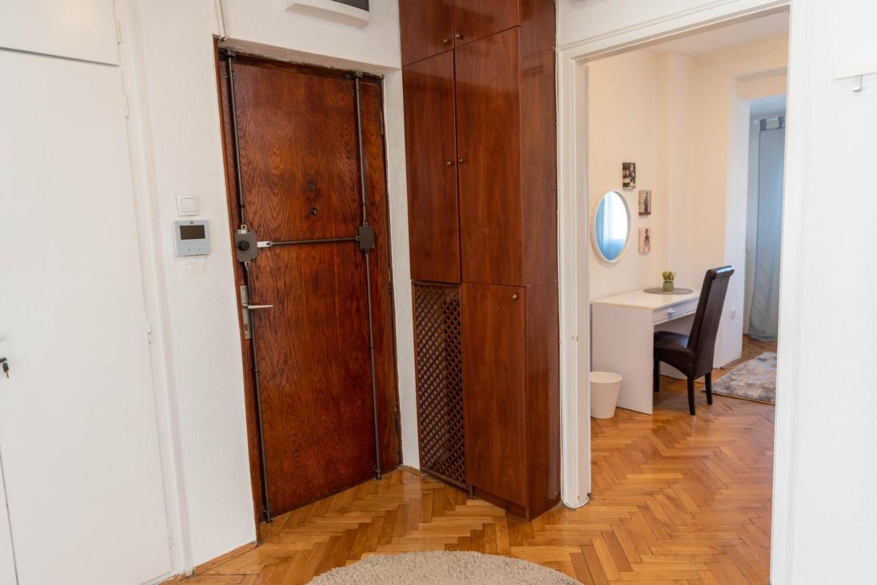 Sweet House Parlament Apartamento Belgrado Exterior foto